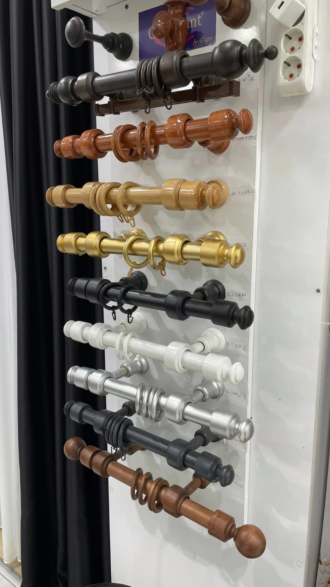 Eşsiz Salon Perdesi
